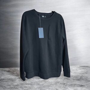 VRST/Dick’s Sporting Goods Black Crewneck Sweatshirt, Size S